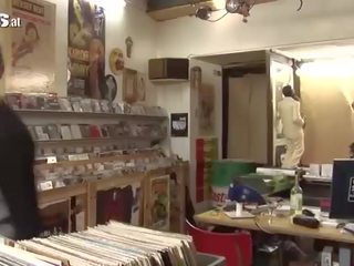 Diversão filmagens alemão amadora anal em um loja