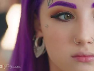 Fabulous geïnkt purple haar tiener wil ruw seks film xxx film movs