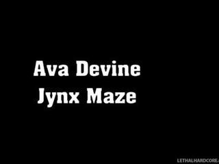 대단히 거대한 회견 와 ava 디바인 과 jynx maze