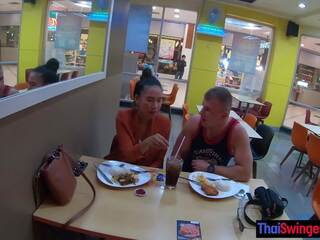 Curvy warga thai gadis mengambil beliau teman lelaki besar zakar/batang dalam dalam immediately berikut makan malam