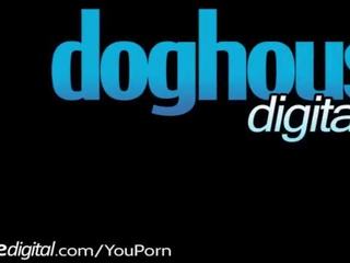 Doghouse tremendous ตูด ร่วมเพศ และ dp แลก ปาร์ตี้