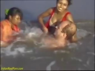Real Indian Fun at the Beach, Free Real Xxx sex video mov f1